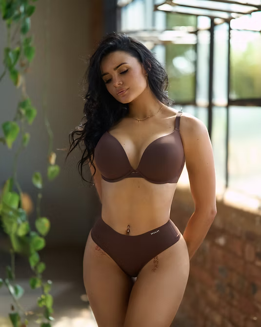 SPACER BRA AND WHY YOU NEED ONE