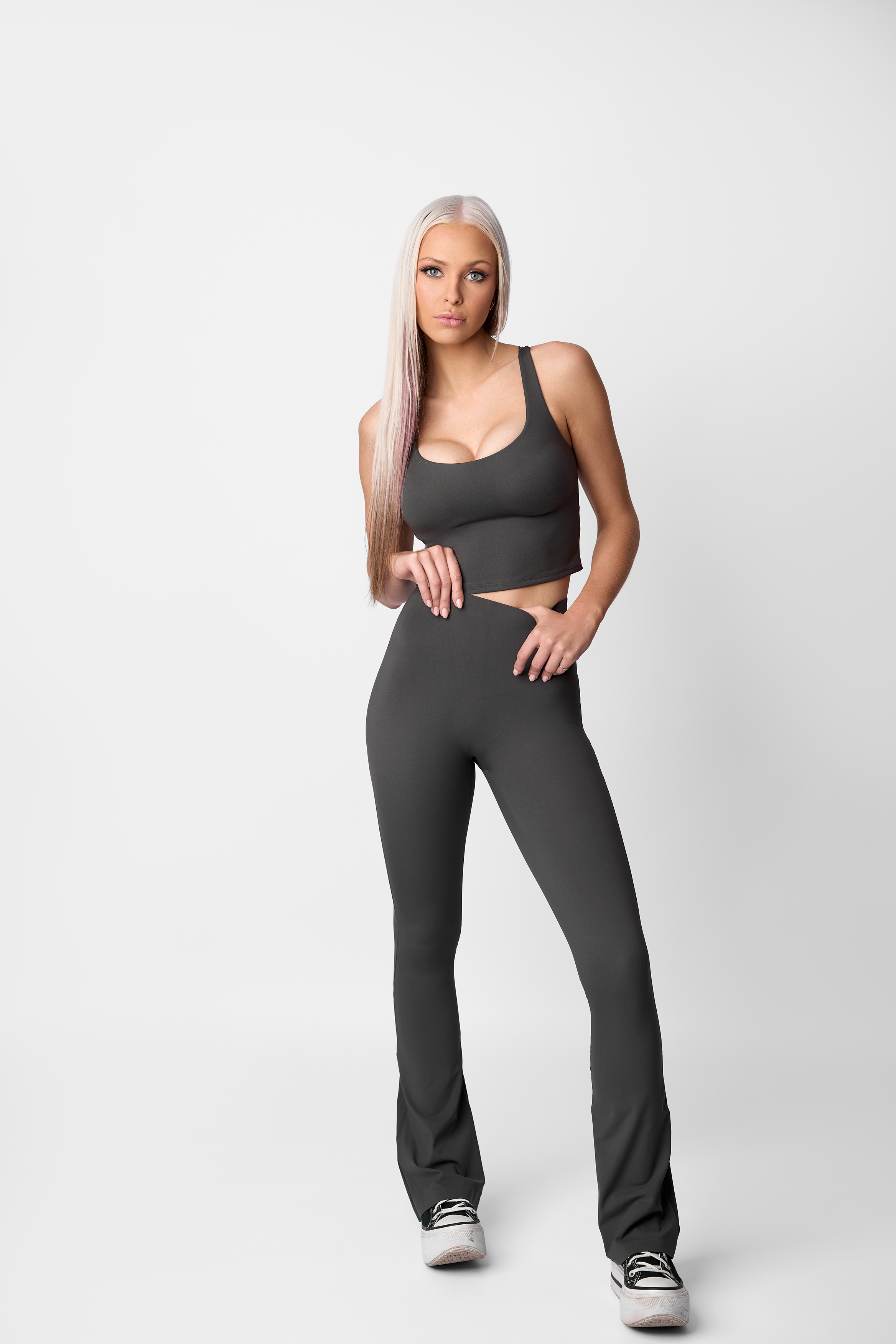 LUXELIFT FLARED PANT