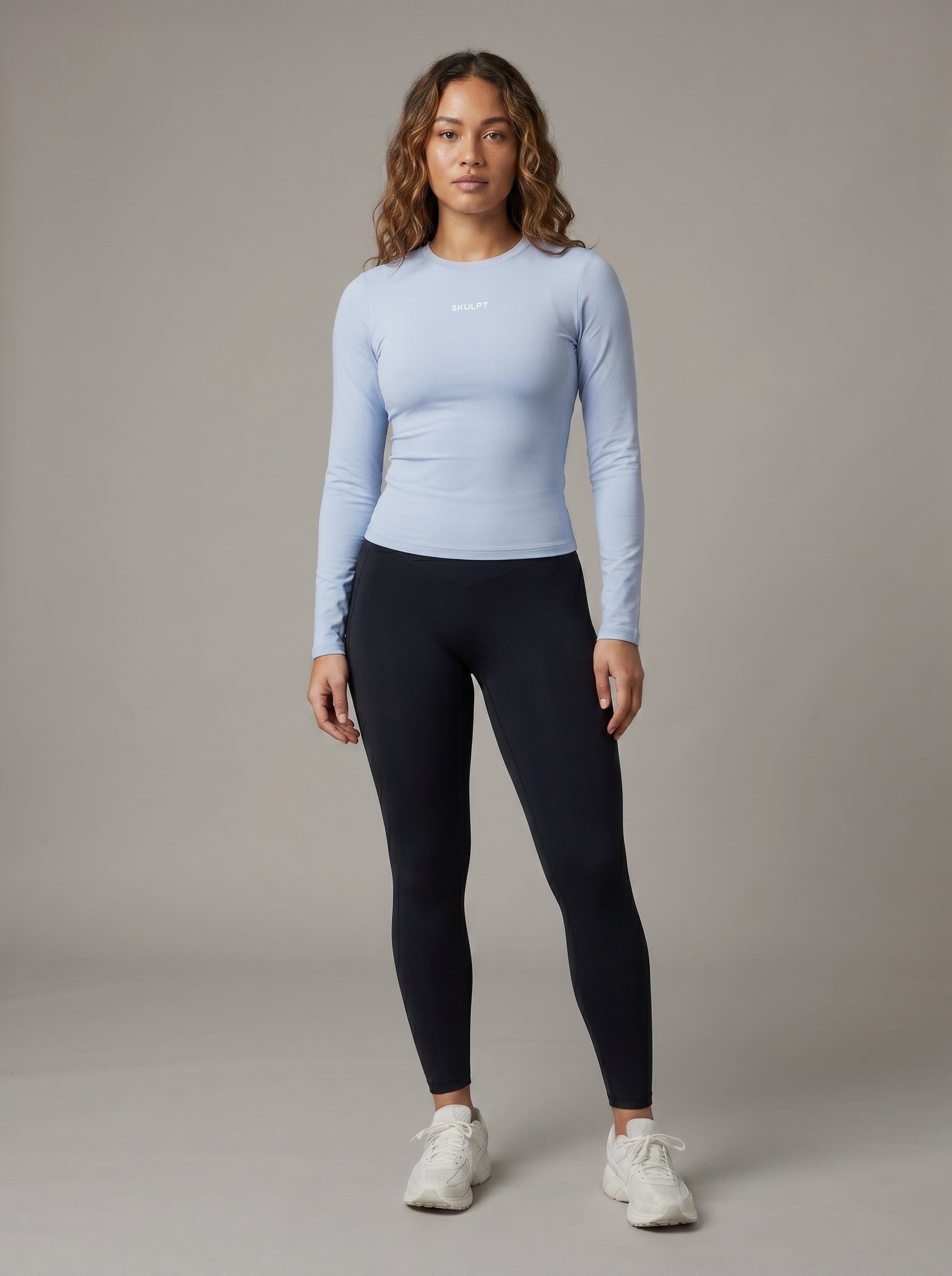 ESSENTIAL LONG SLEEVE