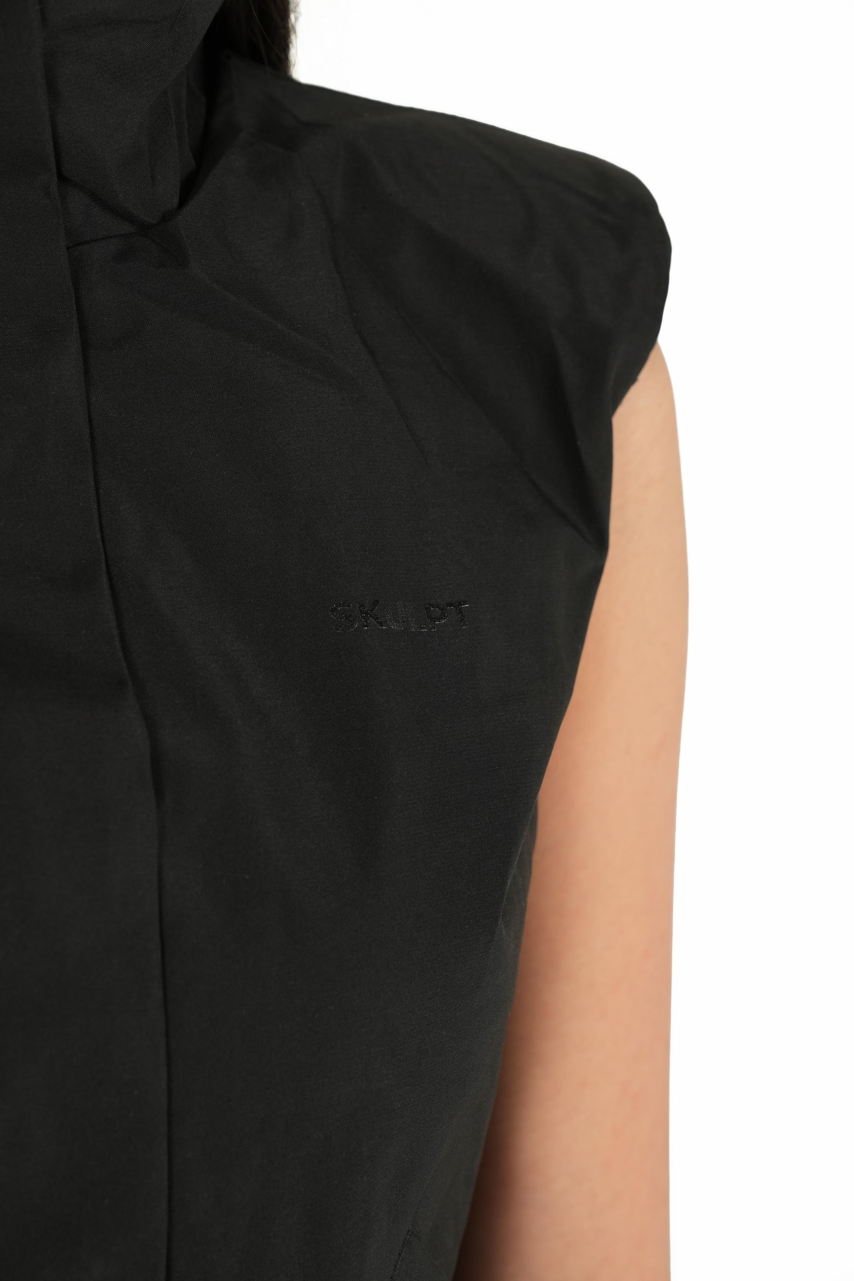 COMMAND VEST