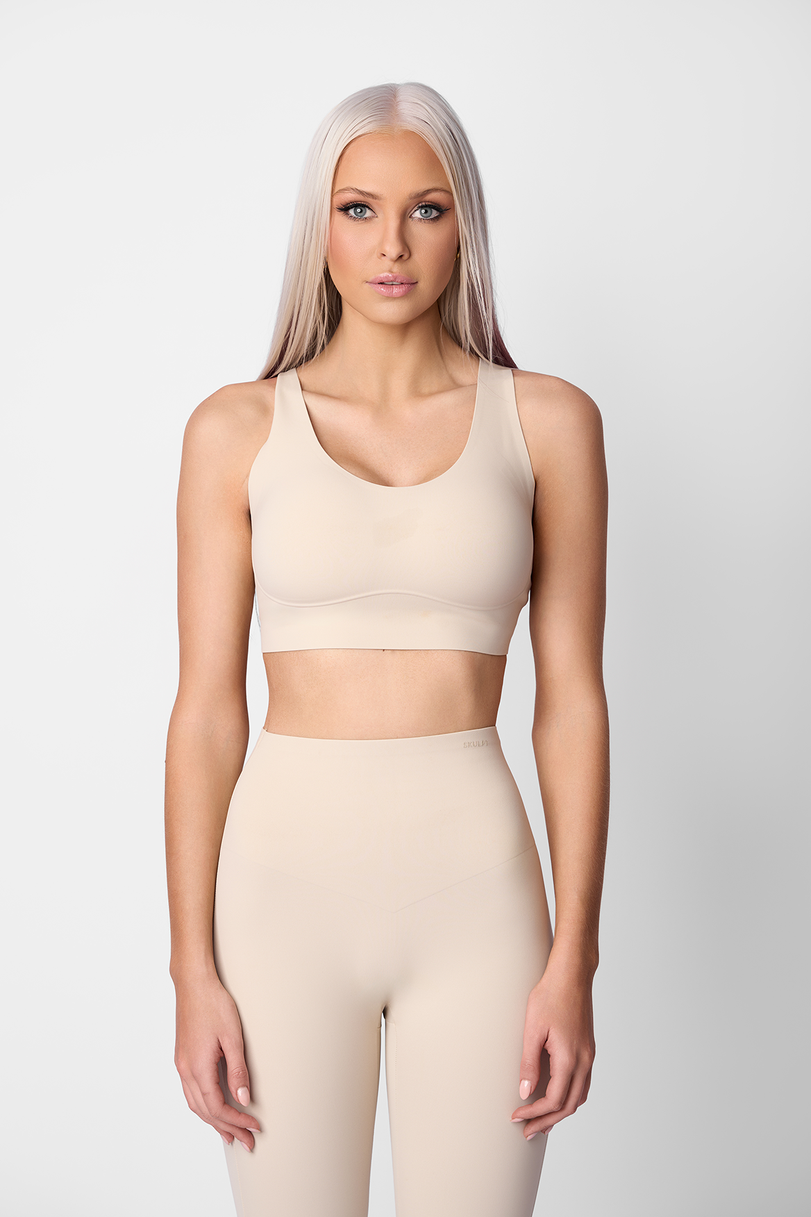 SKULPT Vyce Sports Bra in Dune – sculpting sports bra